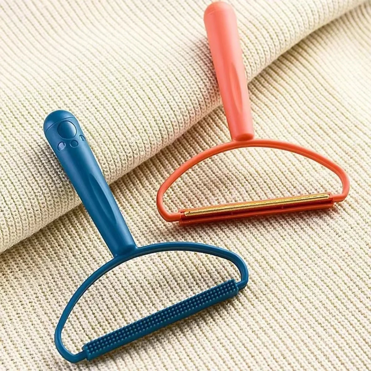 Pet hair scraper